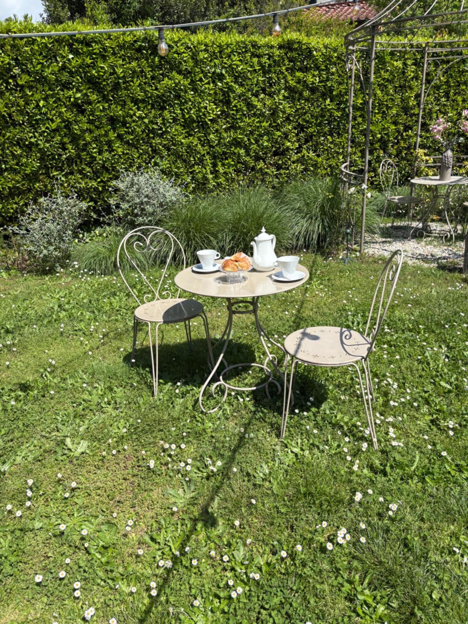 Villa Agnese B&B Lucca Buitenkant foto